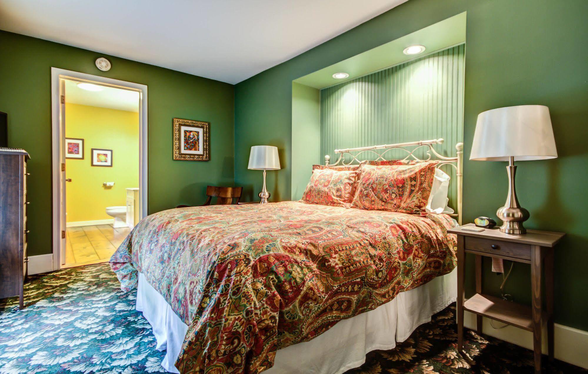 ساوغاتوك Twin Oaks Inn المظهر الخارجي الصورة